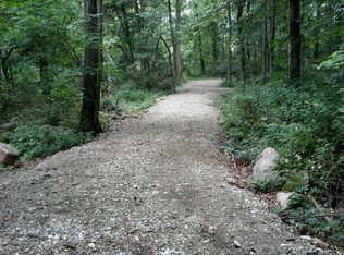 649 Reinholds Rd, Denver, PA 17517