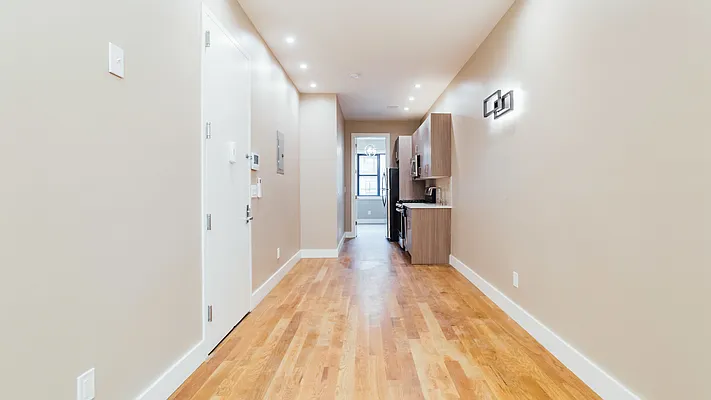Rented by Nooklyn NYC LLC | media 19
