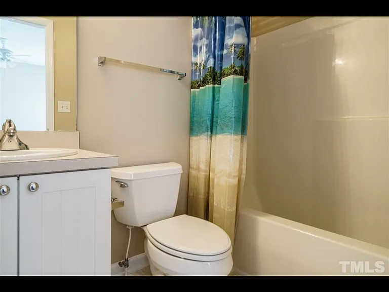 145 Woodson Dr — Photo 9