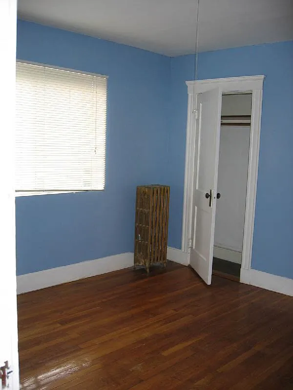 3 bed, 1300 sqft, $3,100 — Photo 4