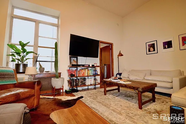 Rented by Spire Group | media 3