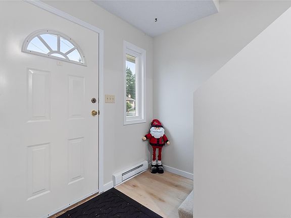 3rd image of 2629 Labieux Rd