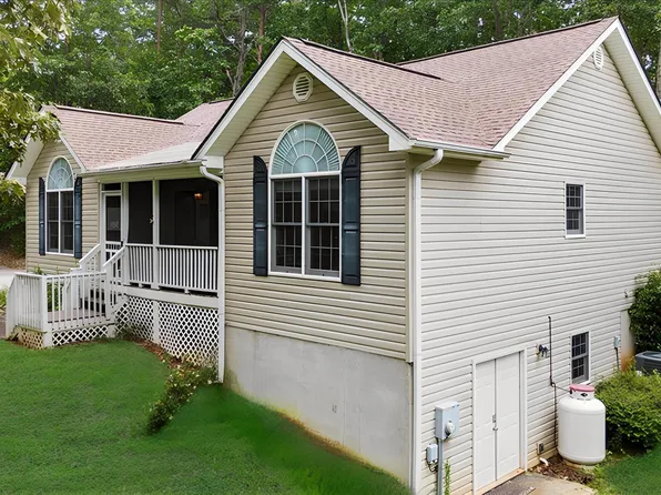 205 River Flow Dr, Dahlonega, GA 30533