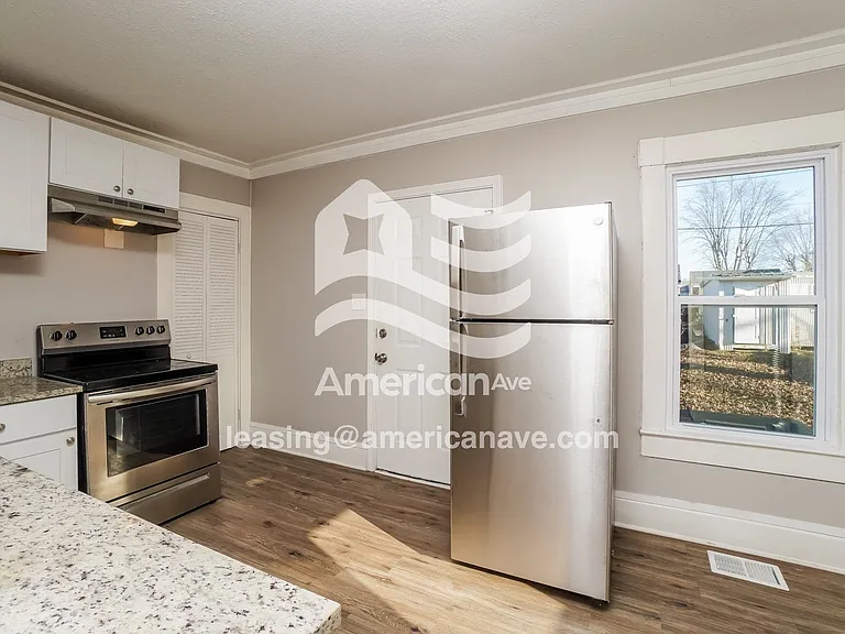 619121_008_wm_-_kitchen_13412254.jpg