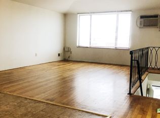 14924 21st Ave #2, Whitestone, NY 11357