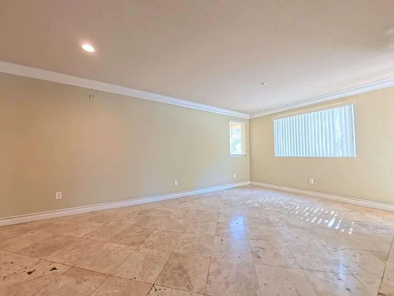 220 W Flamingo Rd #121 — Photo 12