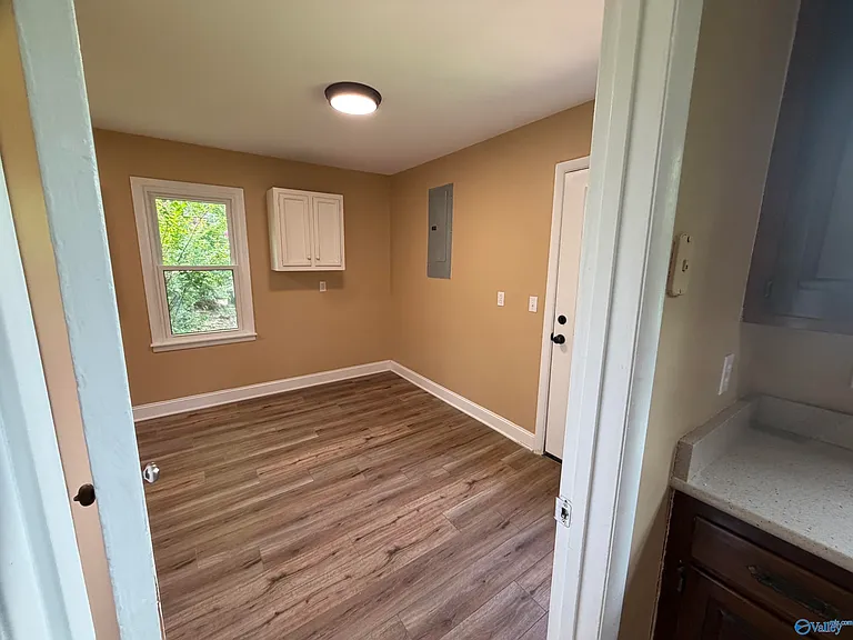 4307 Indian Hills Rd — Photo 15