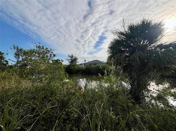 1229 NE 13TH PLACE LOT 40, CAPE CORAL, FL 33909