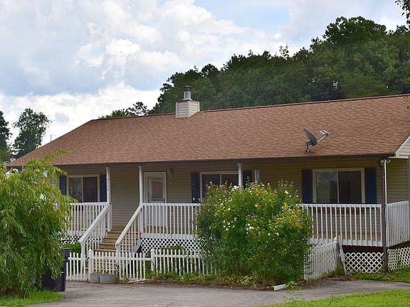 2nd image of 4288 Larigo Dr