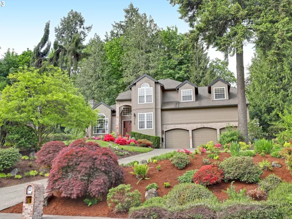 5912 SW Knightsbridge Dr, Portland, OR 97219