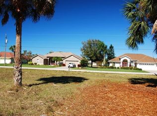 4 Marker Rd, Rotonda West, FL 33947