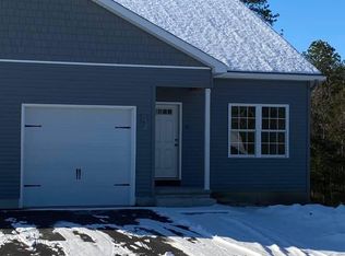 47 Smoke Ridge Rd, Queensbury, NY 12804