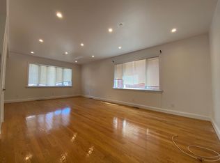 4360 159th St FLOOR 1, Flushing, NY 11358