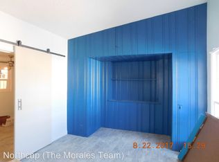 1414 E Carson Ave, Las Vegas, NV 89101