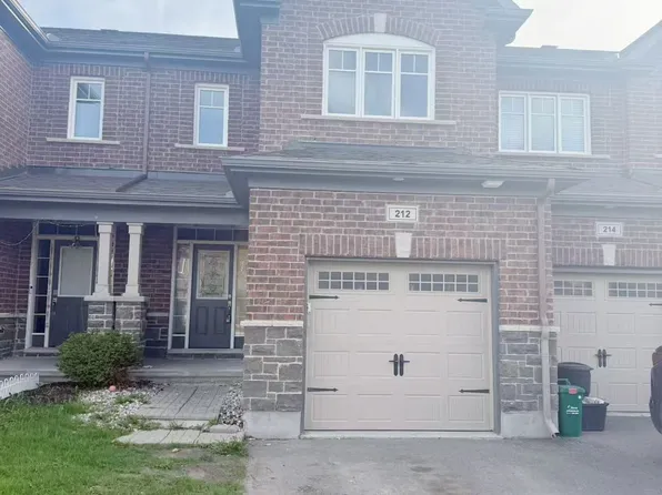 212 Losino Cres, Ottawa, ON K2V 0E4