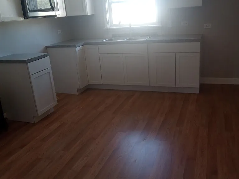 4444 Lawndale Ave — Photo 6