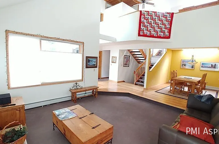1940 Tincup Ct — Photo 19