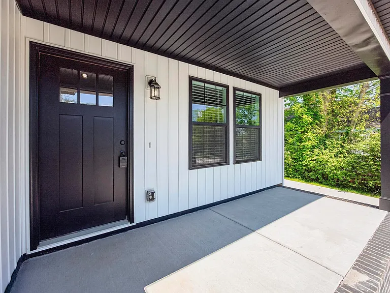206 Ross Ave #110 — Photo 4