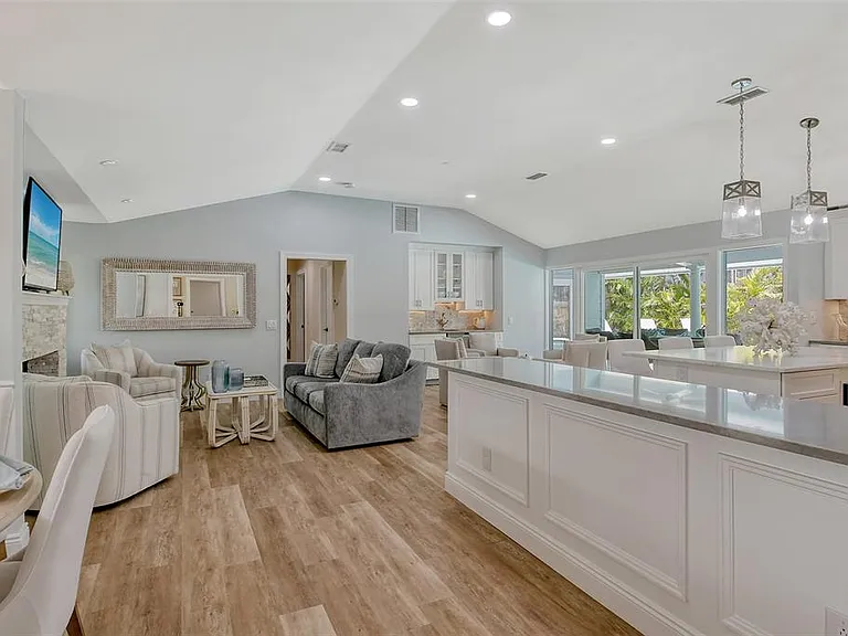 4852 Featherbed Ln — Photo 13