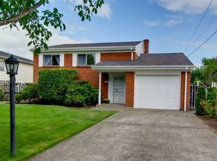 3935 SE Cooper St, Portland, OR 97202