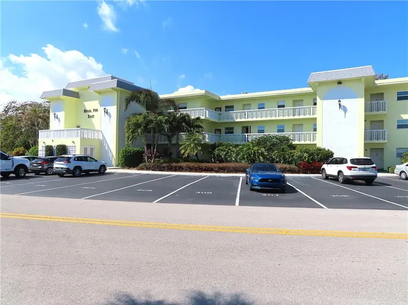 1100 Ponce De Leon Cir #201, Vero Beach, FL 32960