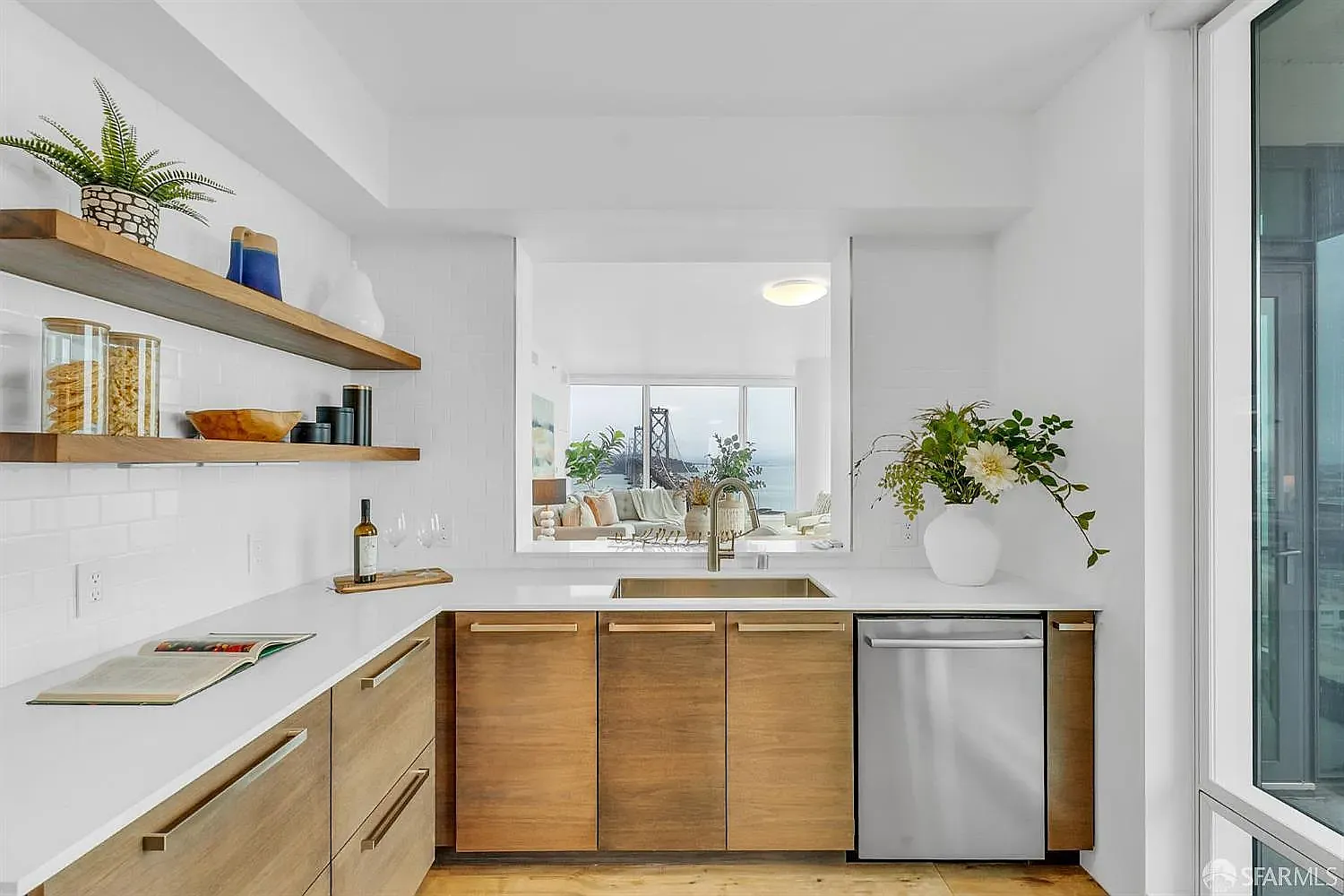 2 bed, 1309 sqft, $10,000 — Photo 1