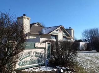 614 Willow Dr, Whiteland, IN