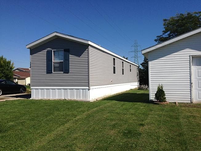 2nd image of 888 E Shady Ln Trlr 280