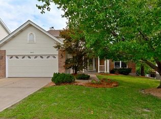 9843 Tesson Creek Estates Dr, Saint Louis, MO