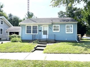 501 University Ave, Bloomington, IL 61701