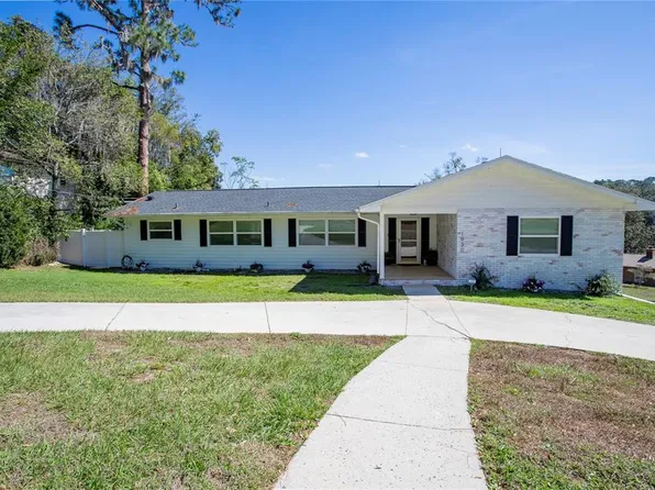 1930 Hilltop Dr, Mount Dora, FL 32757