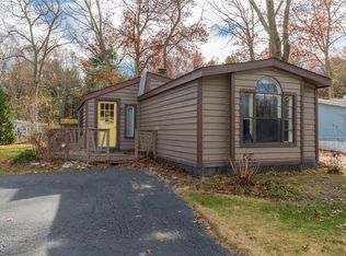 3 Ohare Ct, Coventry, RI 02816