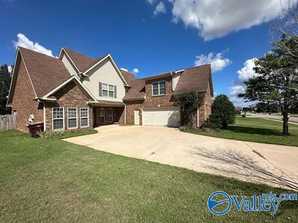 25829 Summerwood Dr, Madison, AL 35756