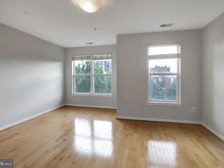 2133 12th Pl NW — Photo 10