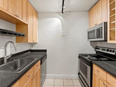 50-56 Broadlawn Park APT 507, Chestnut Hill, MA, 02467