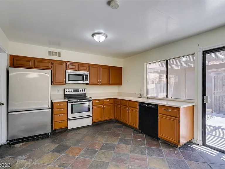 3318 China Dr — Photo 20