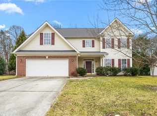 802 Croftwood Dr, Gibsonville, NC 27249