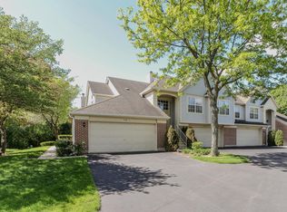 446 Cromwell Cir UNIT 1, Bartlett, IL 60103
