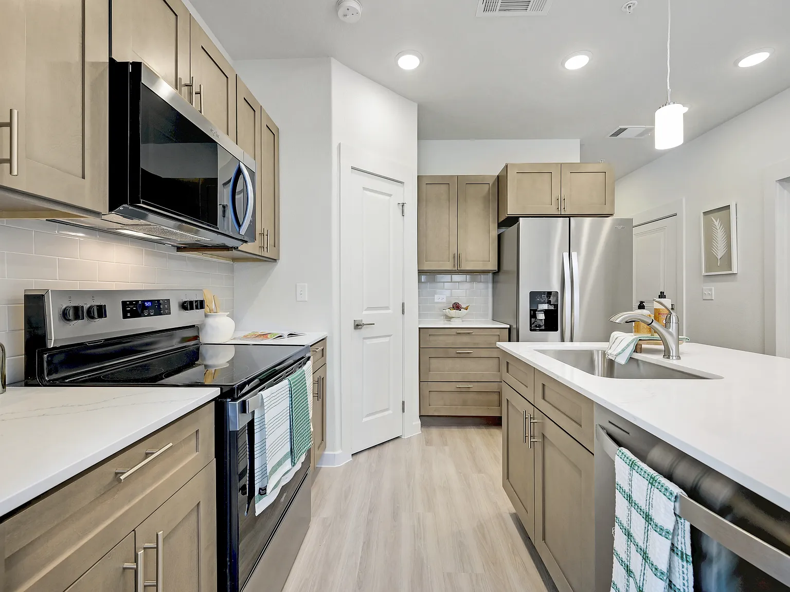 Equinox Townhomes at New Braunfels — Photo 2