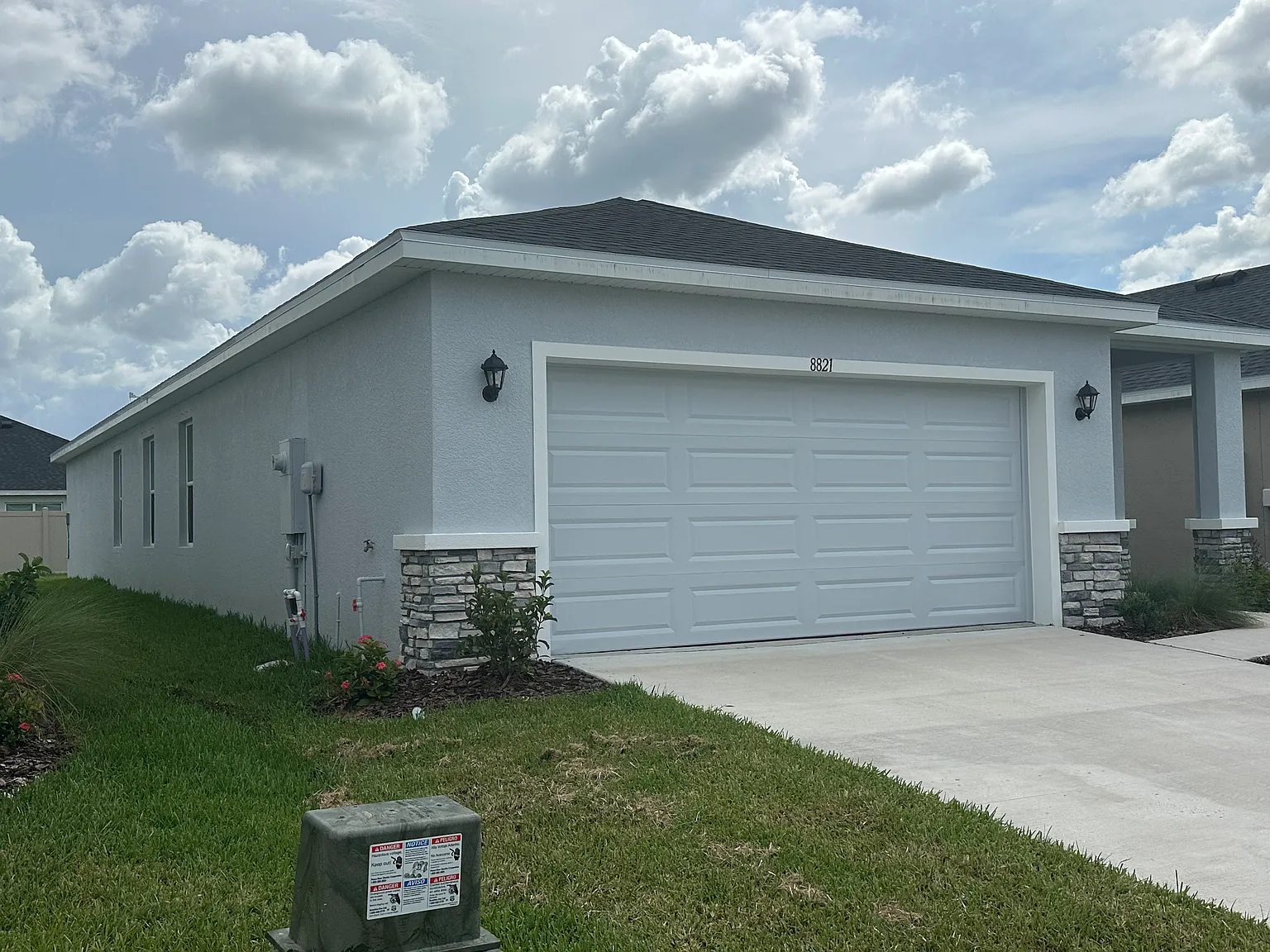 4 bed, 1665 sqft, $2,600 — Photo 3