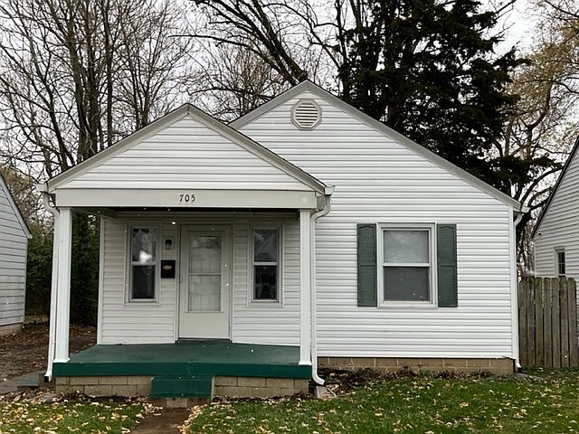 1st image of 705 E Gimber St