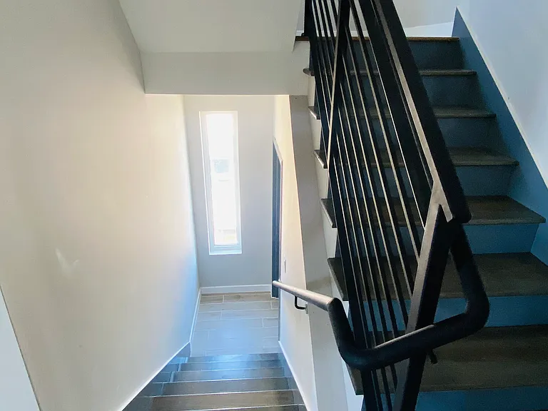 2807 S 11th St #4 — Photo 19