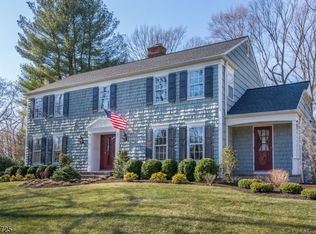 33 Hall Rd, Chatham, NJ 07928