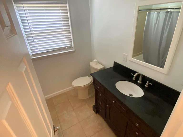 6216 Antioch St — Photo 20