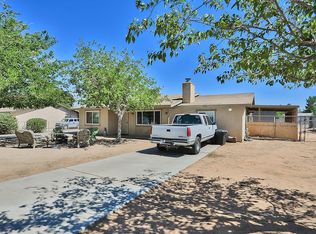 22169 Shandin Rd, Apple Valley, CA 92307