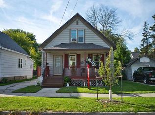 212 S Irwin Ave, Green Bay, WI 54301