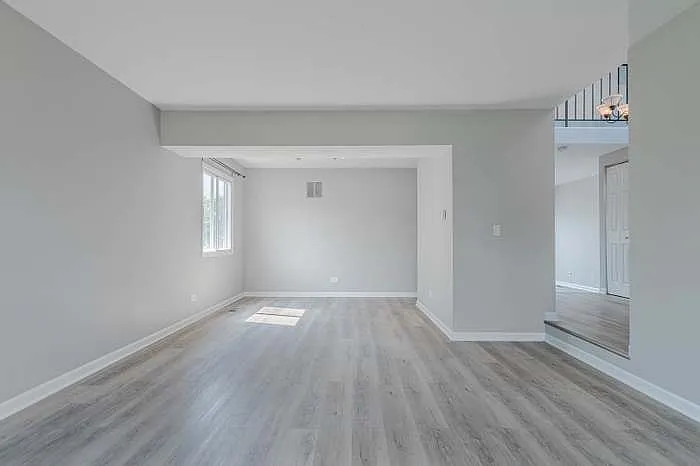 256 Hackberry Dr — Photo 2