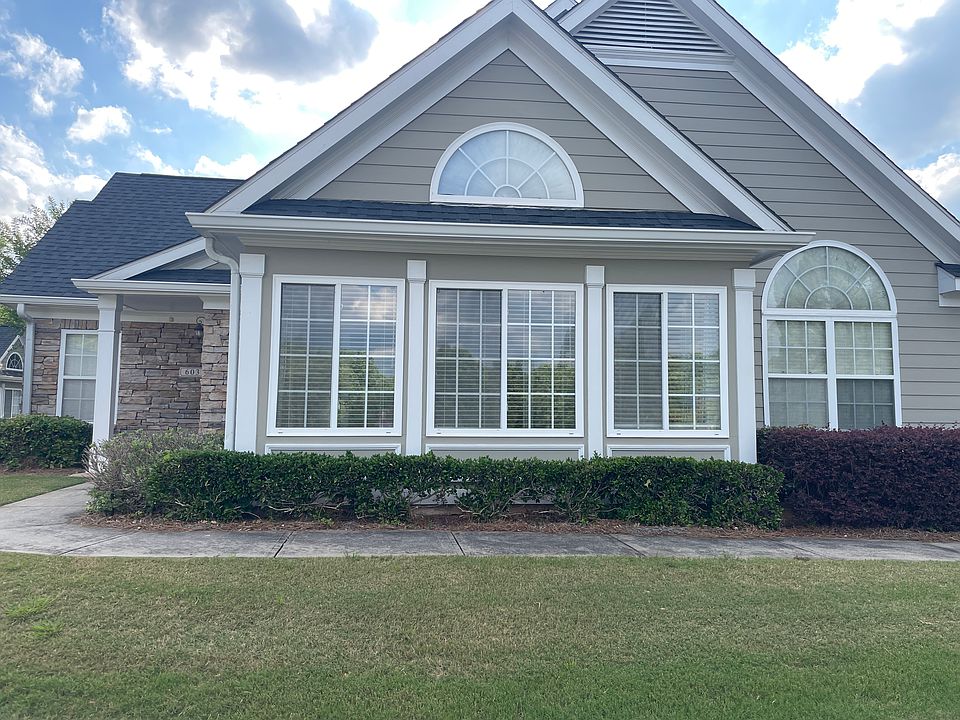 1st image of 603 Village Ln #603