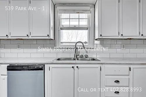 539 Park Ave #1 Photo 1