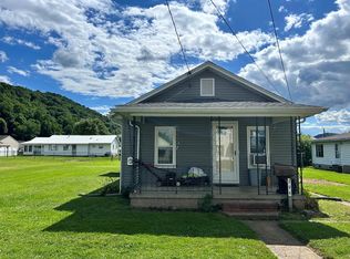 104 Pollock St, Paden City, WV
